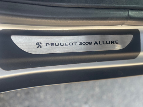 Peugeot 2008 1.6 16V FLEX ALLURE 4P AUTOMÁTICO