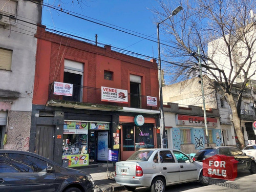 Imagen 1 de 15 de Ph 2 Ambientes, Planta Alta C/ Balcon Y Patio, A Refaccionar