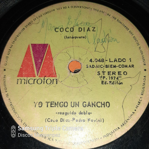 Simple Coco Diaz Microfon C21