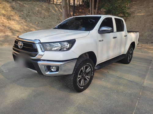 Toyota  Hilux Hilux