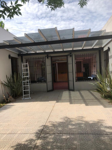 Excelente Propiedad En Venta En Chascomus!!!