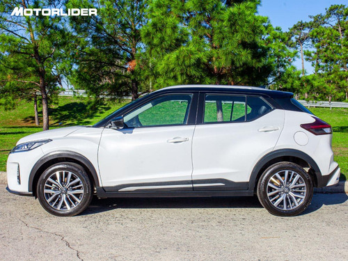 Imagen 2 de 25 de Nissan Kicks 1.6 Exclusive Cvt | Permuta / Financia