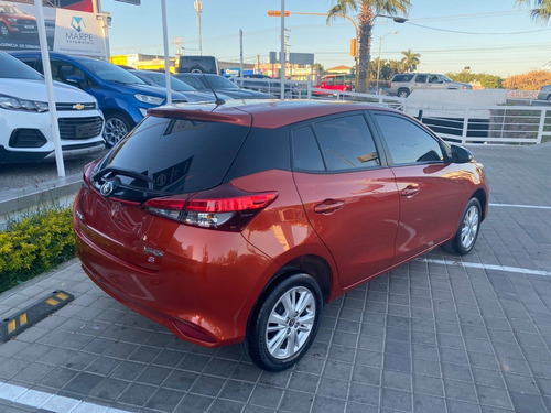 Imagen 5 de 14 de Toyota Yaris S 2019