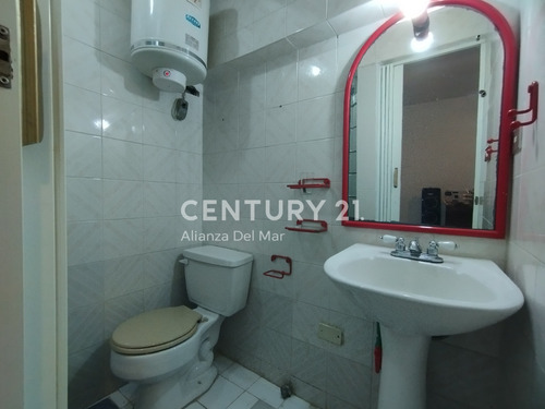 Imagen 8 de 14 de Apartamento En Venta En Camuri Chico
