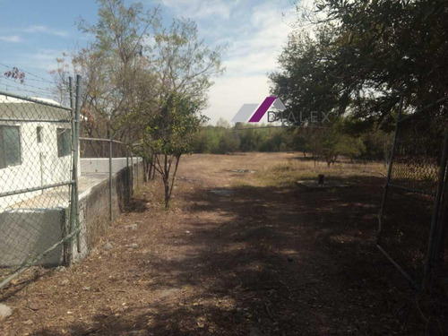 Terreno De 8,302 En Venta, San Roque En Limites Guadalupe Y Juarez. Ideal Para Quinta