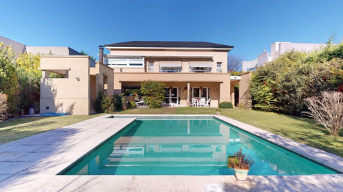 Casa En Venta San Joaquin 3 Dormitorios Con Pileta