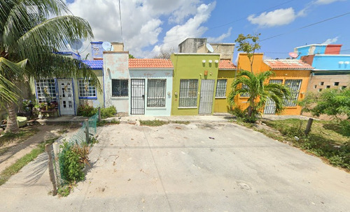 Casa De Remate En Colonia La Higuera Cancun Quintana Roo.- Ijmo3