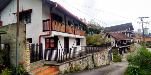 Imagen 19 de 25 de Casa En Venta En Av Principal De La Colonia Tovar
