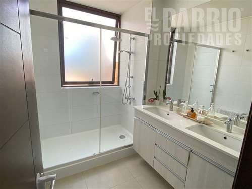 Imagen 29 de 30 de Casa En Venta De 4 Dorm. En Colina