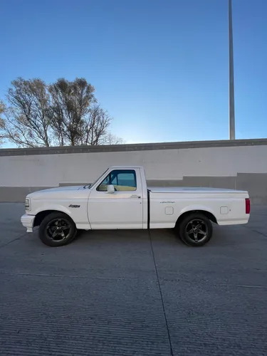 1995 Ford F-150 Lightning 1st Gen