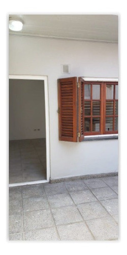 Imagen 7 de 7 de Ph 2 Ambientes Por Pasillo Con Patio Todo Reciclado