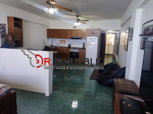 Imagen 3 de 15 de Apartamento Playa Grande. 64mts, 1habitacion,2 Baños, Piscin