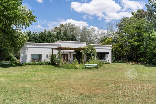 Campo En Venta San Antonio De Areco 19ha Con Casa Ppal Y Secundaria