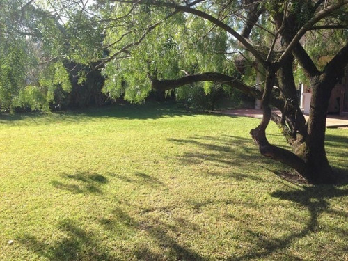 Casa En Venta De 4 Dormitorios En Playa Mansa