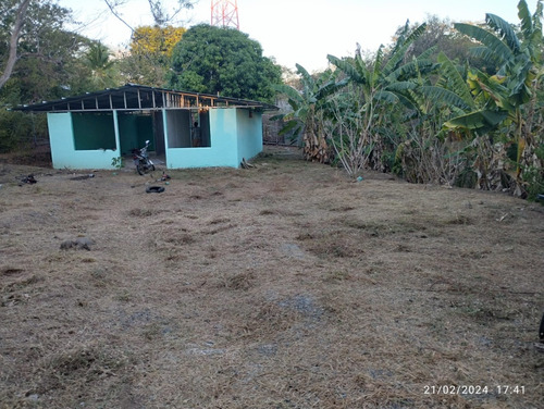 Lote Con Casa En La Playa