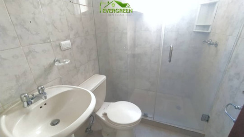 Imagen 9 de 9 de Apartamento En Venta Lecheria - Resd. Valentina - 04147810288