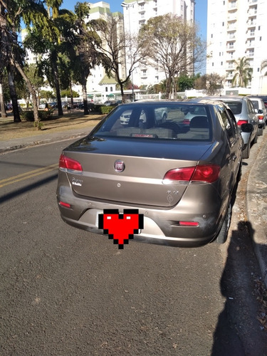 Imagem 2 de 10 de Fiat Siena 2013 1.4 El Flex 4p