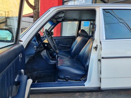 Imagen 16 de 18 de Mercedes Benz 230 E