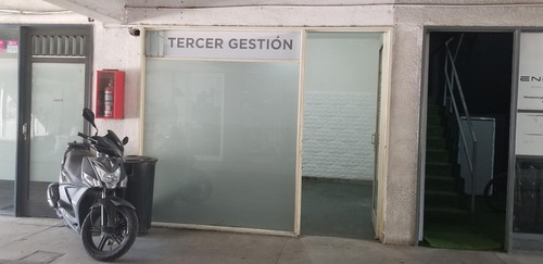 Imagen 5 de 14 de Local En Venta/ Alquiler En Galeria- Lomas San Isidro - Marquez Y Rolon