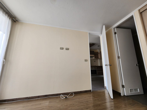 Departamento Calle Rosas 1d 1b, Excelente Inversión.
