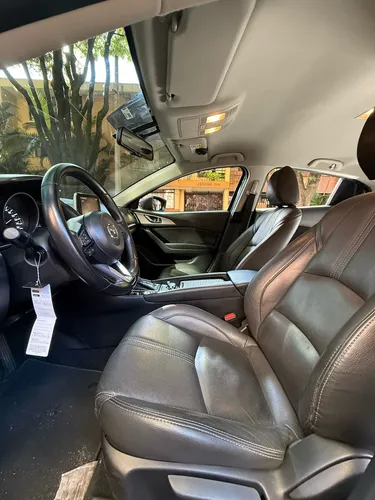 Mazda 3 2.0 Touring At