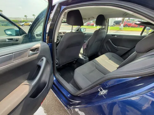 Volkswagen Jetta 2.5 Style Mt