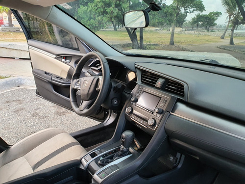 Imagen 11 de 15 de Honda Civic Lx 2018