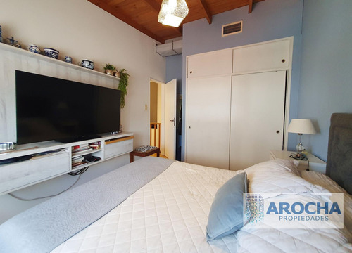 Casa En Berazategui Centro, Venta