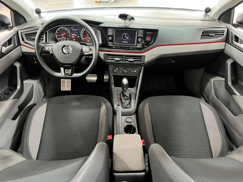 Imagem 11 de 12 de Volkswagen Polo 1.0 Comfortline 200 Tsi 2020