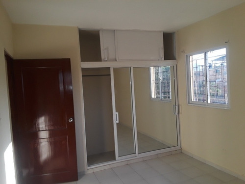 Imagen 9 de 14 de Venta Casa Urbanización Máximo Gómez Santo Domingo Norte