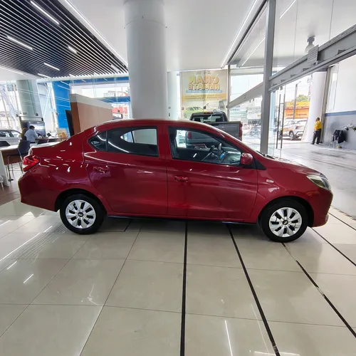 Mitsubishi Mirage 1.2 G4 GLX Cvt