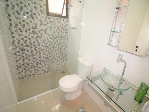Imagem 10 de 17 de Guarujá Pitangueiras Flat 2 Dormitórios Ar Condicionado Piscina Lazer Completo Manobrista Serviço De Praia Portaria 24 Horas - Fl0011 - 34708972