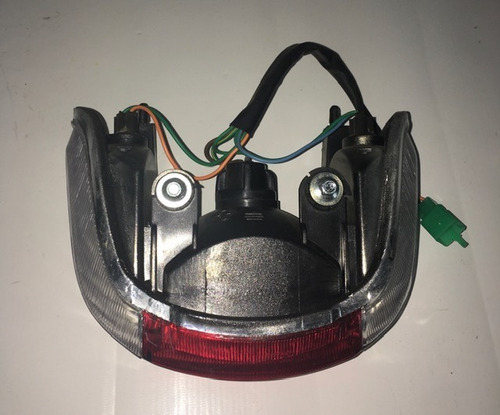 Imagen 2 de 4 de Farol Trasero Completo Zanella Zb 110 Le