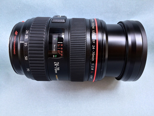 Imagem 2 de 7 de Lente Canon Ef 24-70mm F/2.8l Usm Ultrasonic Excelente