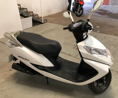 Imagen 11 de 15 de Aa Moto Honda Elite 125 Año 2017 7mil Km