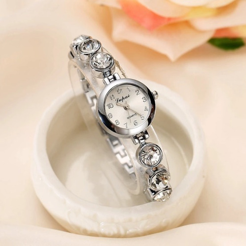 Relógio Feminino Barato Com Pedras / Bracelete