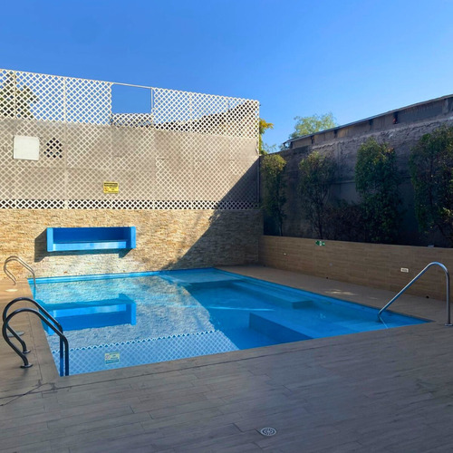 Se Arrienda Dpto. Moderno 1d/1b Con Bodega, M. Irarrázaval