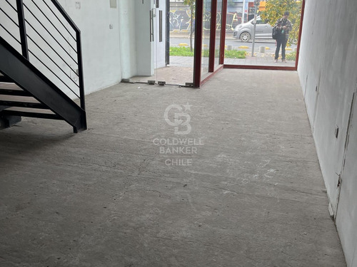 Local De 83m2 En Matucana Con Gran Flujo Peatonal