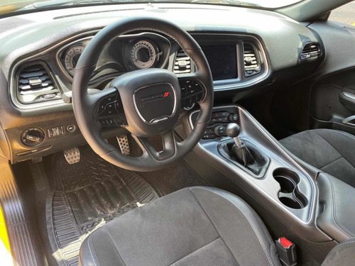 Imagen 10 de 12 de Dodge Challenger T/a Tm6 V8 6.4l