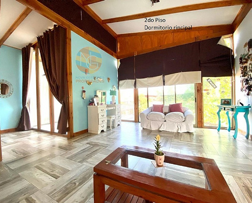 Casa En La Florida, 1000 M2 De Terreno, 350 M2 Construidos.