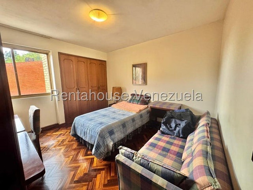 Apartamento En Venta Urb Miranda Wl25-21533
