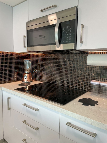 Imagen 8 de 25 de Hermoso Apartamento En Edificio A Estrenar