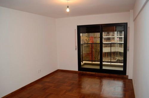 Imagen 6 de 13 de Venta Con Renta! Punta Carretas, 3 Dormitorios, 3 Gjes Y Box