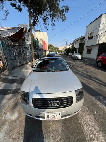 Audi TT 1.8 Turbo Front 5vel At