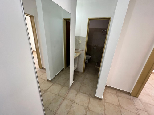 Departamento En Venta - 2 Dormitorios C/ Cochera - Amenities
