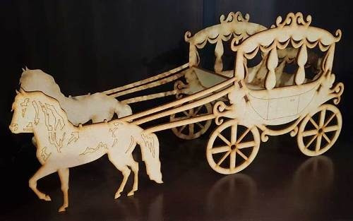 Imagen 4 de 4 de 20 Carrozas Centro De Mesa Con Caballos Carruaje Fibrofacil