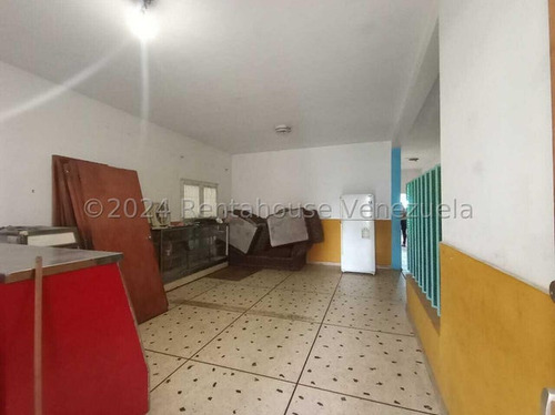 Casa Comercial En Venta Ubicada En Flor Amarillo Valencia Carabobo Cod 25-788 Eloisa Mejia