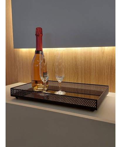 Bandeja Café-bebidas-servir- Decorar-modelo Trevos 20x30cm Cor Preta