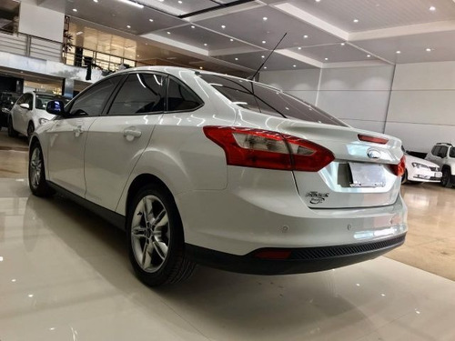 Ford Focus Se 2.0 16v Flex