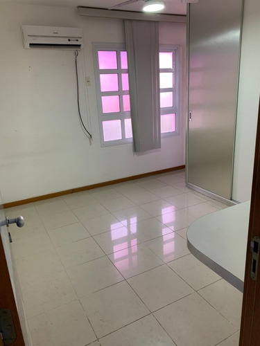 Casa No Condomínio Quatro Rodas Golf Residencial Com Três Suítes - Sfl596 - 69318646